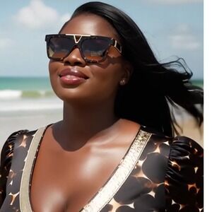 Square‎ Women Sunglasses Tortoise Brown Lens Gold V Accent UV400 Gafas Mujeres